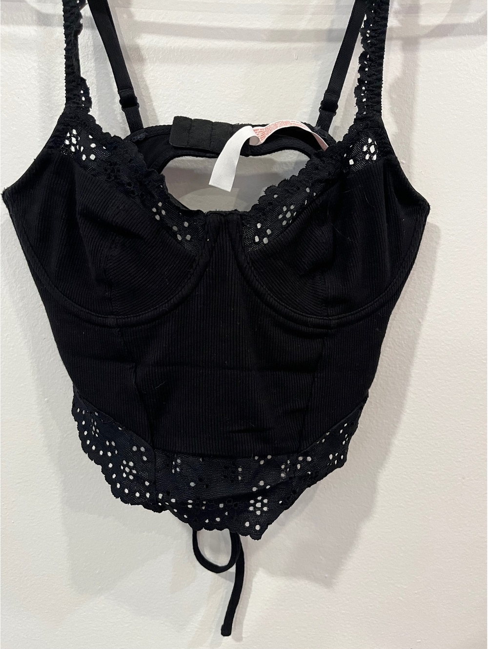Colsie black lace trim cropped cami top size S